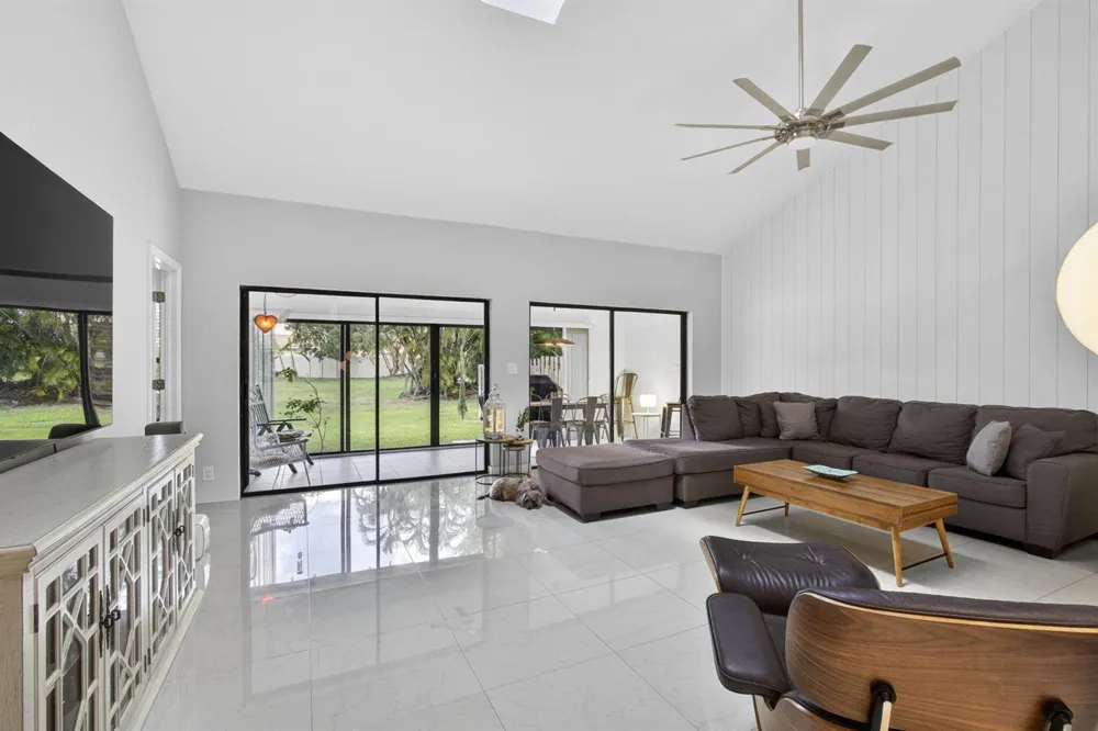 11894 Donlin Drive Wellington, FL 33414