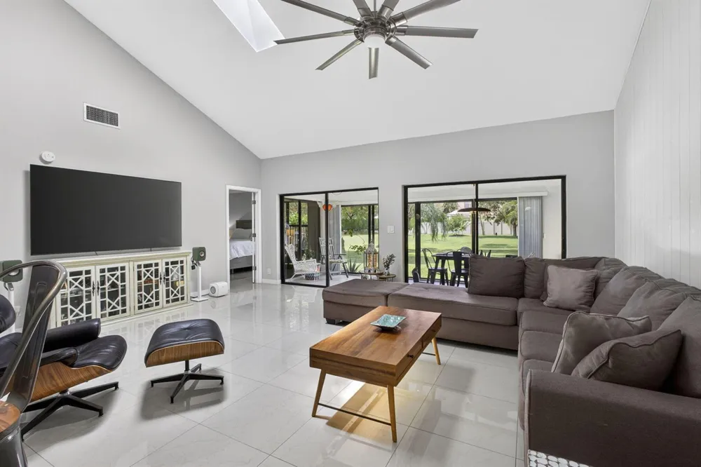 11894 Donlin Drive Wellington, FL 33414