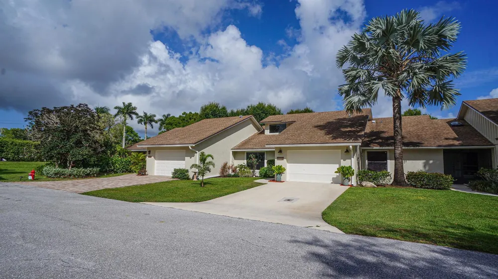 11894 Donlin Drive Wellington, FL 33414