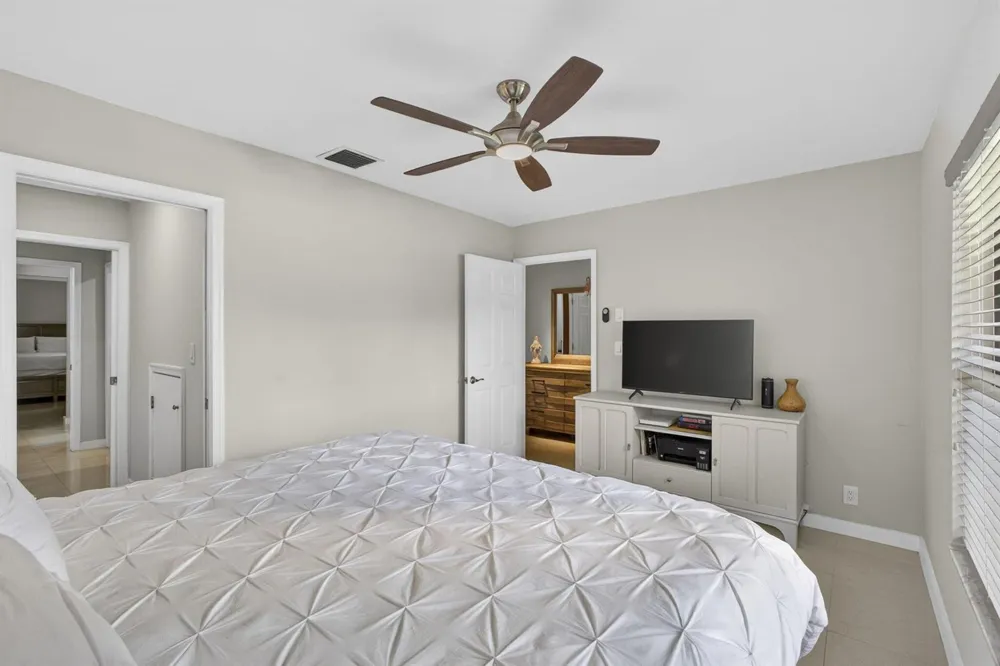 11894 Donlin Drive Wellington, FL 33414