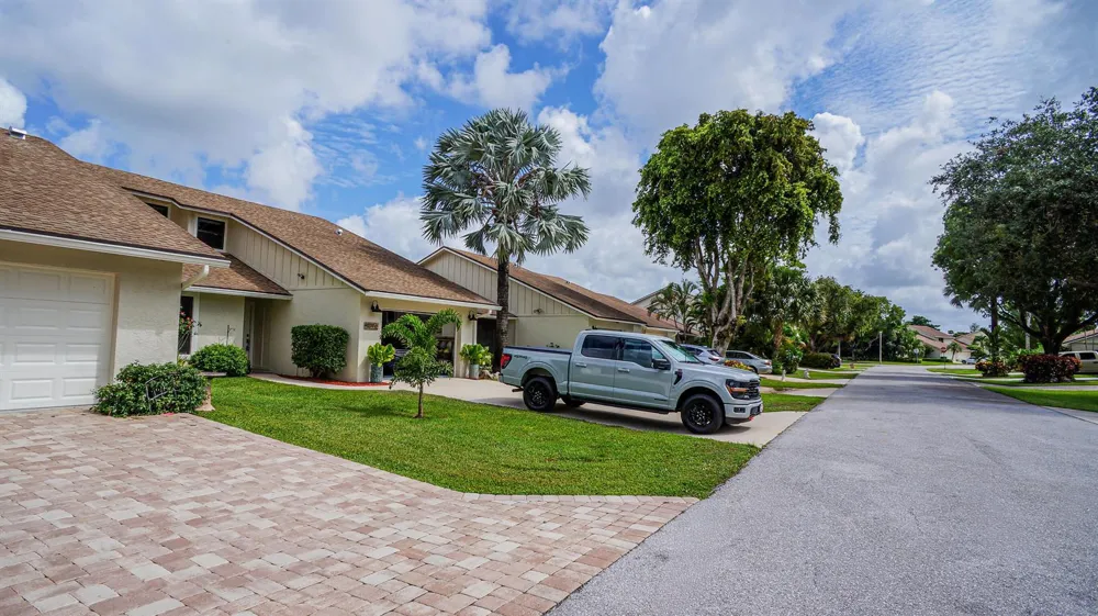 11894 Donlin Drive Wellington, FL 33414