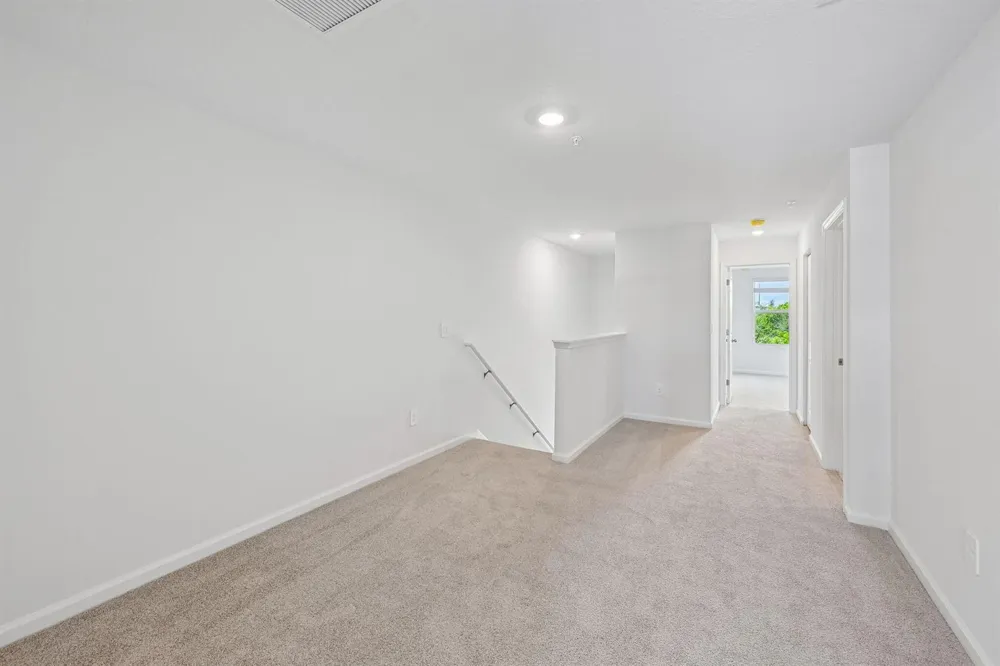 608 Salisbury Circle Fort Pierce, FL 34982