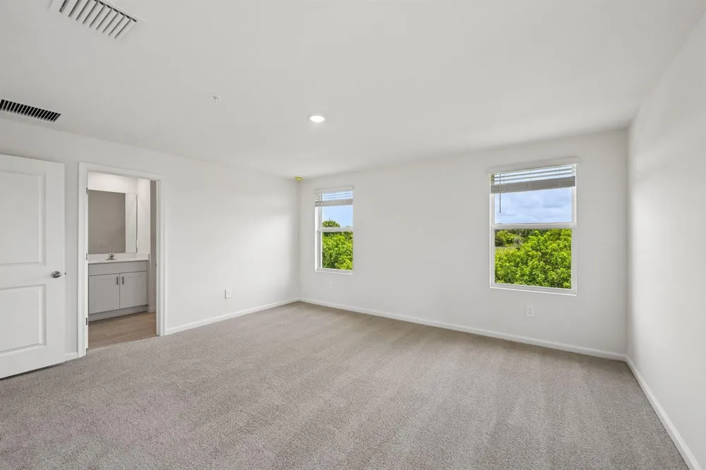 608 Salisbury Circle Fort Pierce, FL 34982