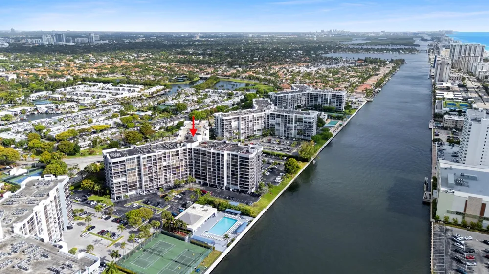 600 Parkview Drive #1029 Hallandale Beach, FL 33009