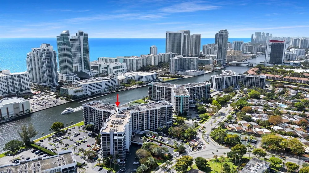 600 Parkview Drive #1029 Hallandale Beach, FL 33009