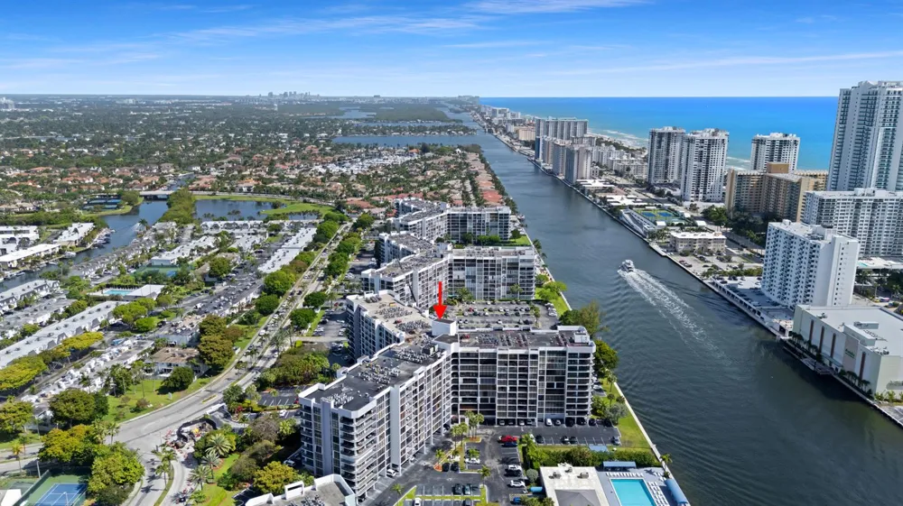 600 Parkview Drive #1029 Hallandale Beach, FL 33009