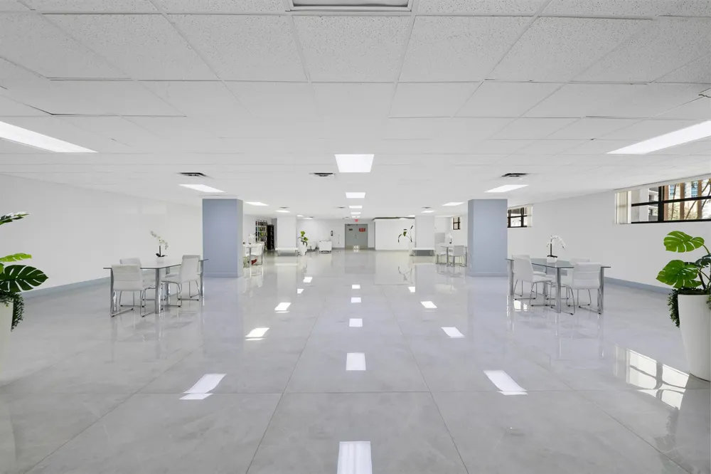 600 Parkview Drive #1029 Hallandale Beach, FL 33009