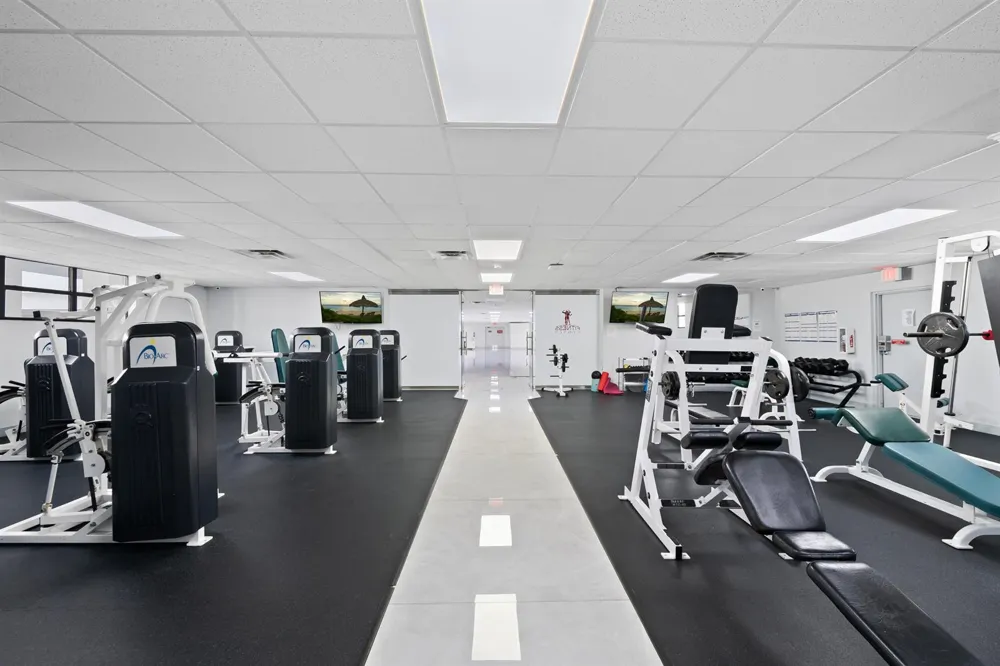 600 Parkview Drive #1029 Hallandale Beach, FL 33009