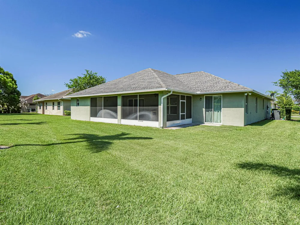 922 Yearling Trail Sebastian, FL 32958