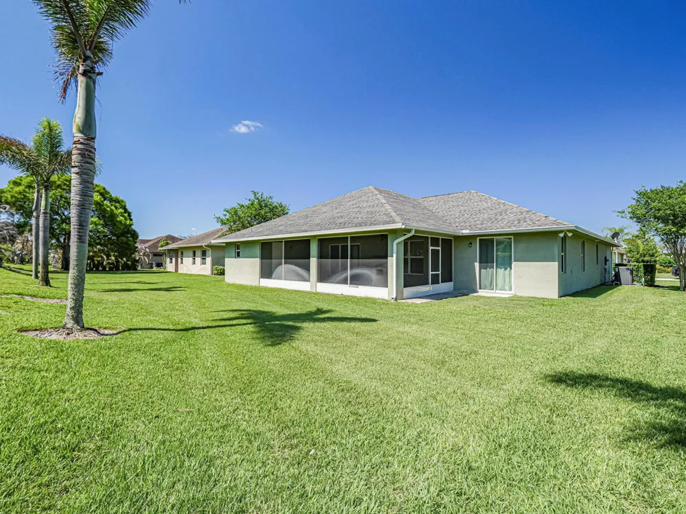 922 Yearling Trail Sebastian, FL 32958