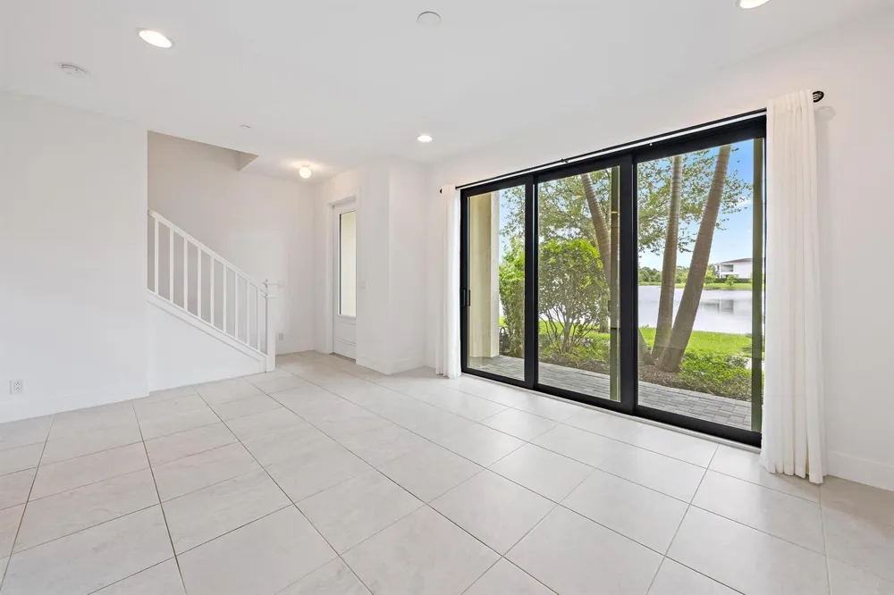 12639 Machiavelli Way Palm Beach Gardens, FL 33418