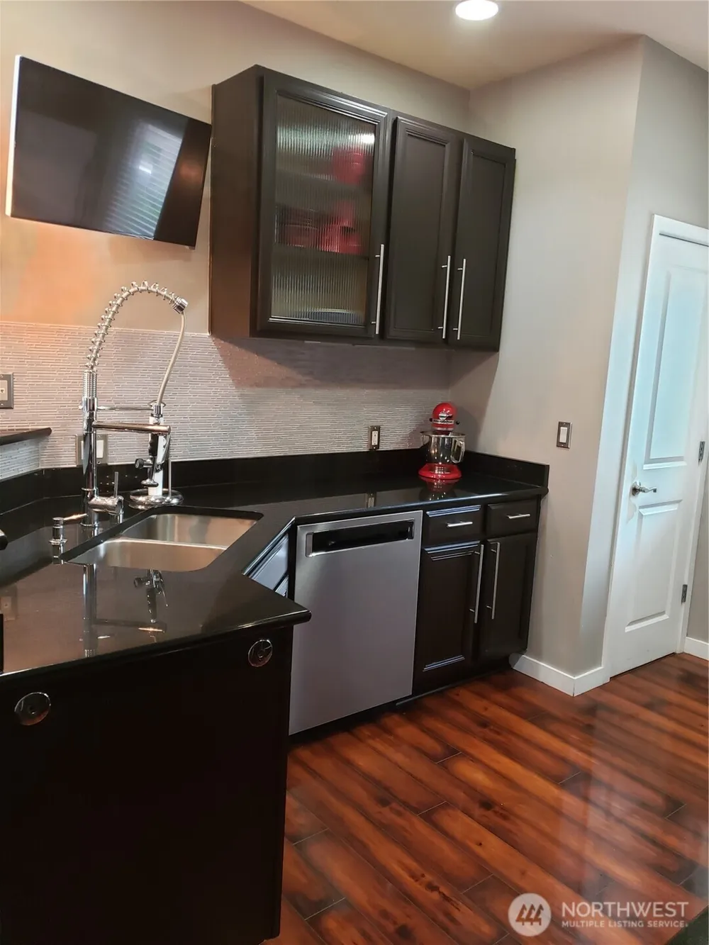 4818 Pointes Drive Mukilteo, WA 98275