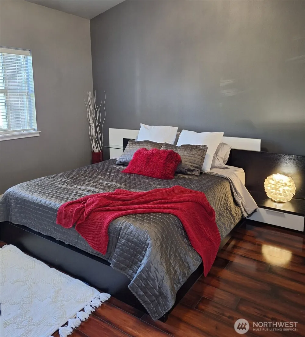 4818 Pointes Drive Mukilteo, WA 98275