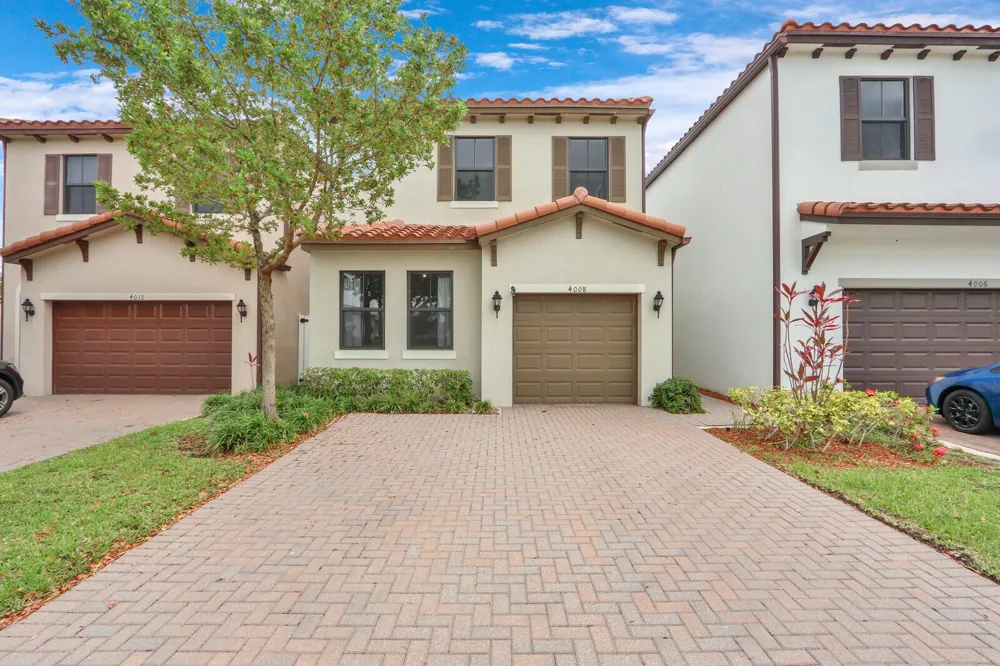 4008 Sequoia Place Riviera Beach, FL 33410