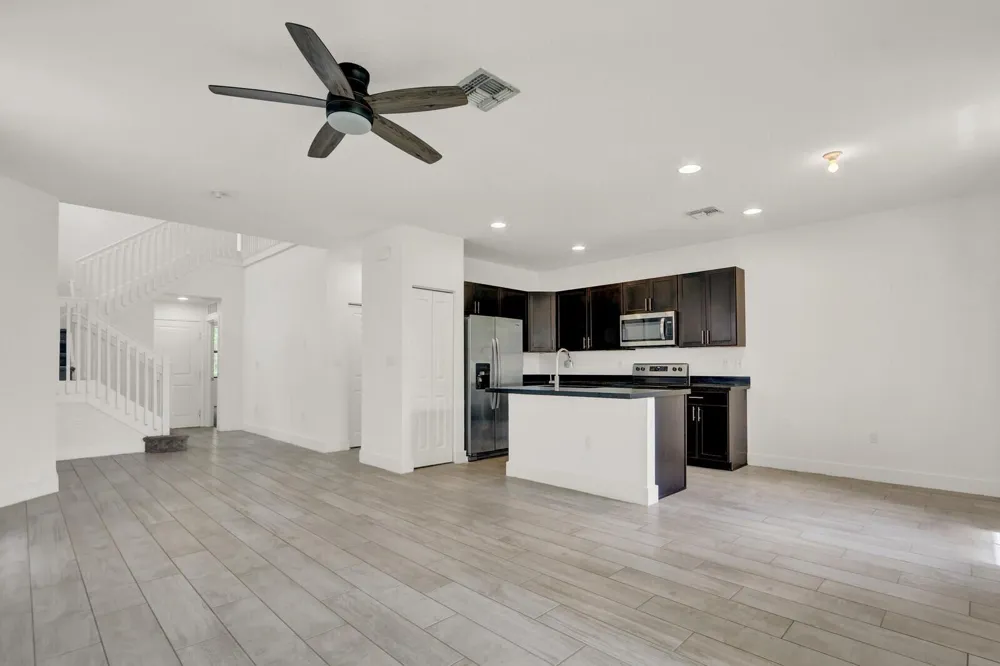 4008 Sequoia Place Riviera Beach, FL 33410