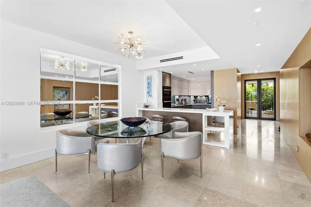 2122 Fisher Island Dr #2122 Miami Beach, FL 33109
