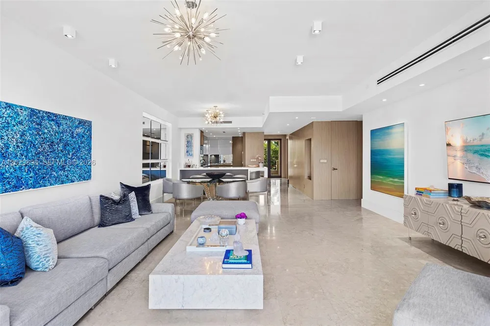 2122 Fisher Island Dr #2122 Miami Beach, FL 33109