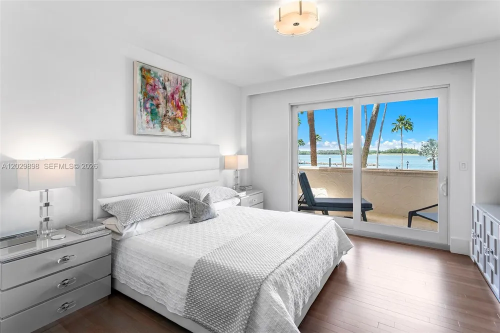 2122 Fisher Island Dr #2122 Miami Beach, FL 33109