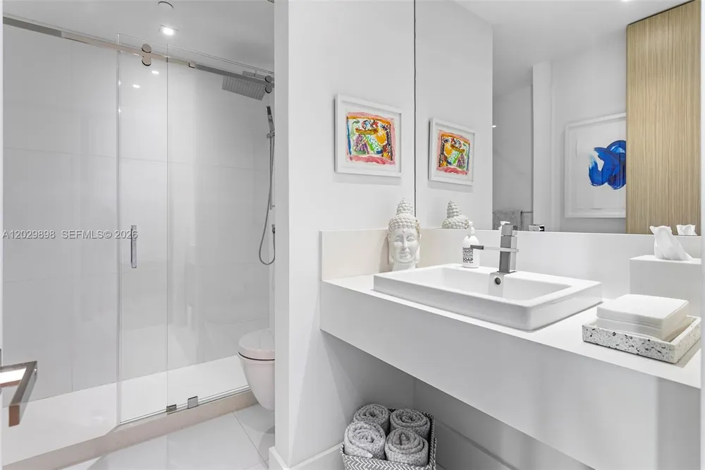 2122 Fisher Island Dr #2122 Miami Beach, FL 33109