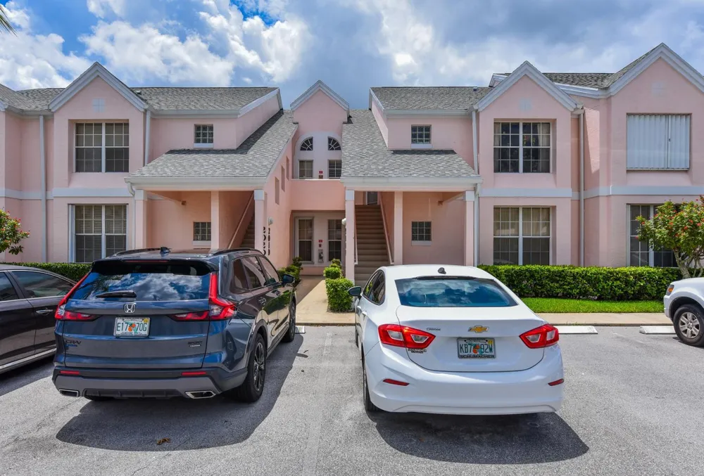 201 Muirfield Court #201e Jupiter, FL 33458