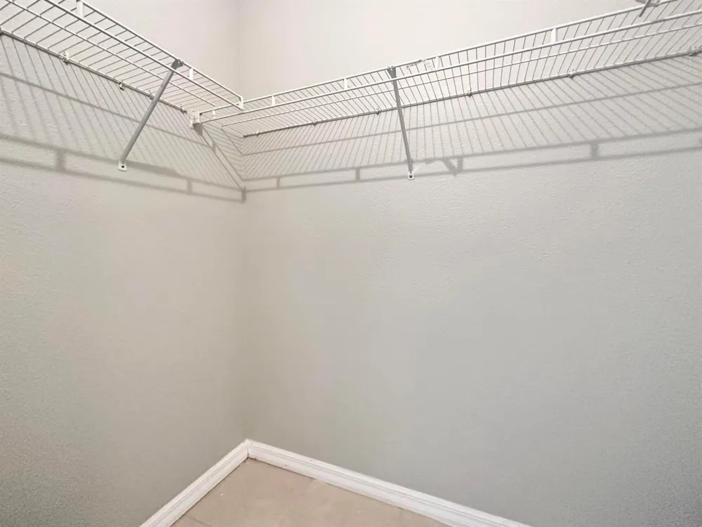 9604 Seadale Court #201 Riverview, FL 33578