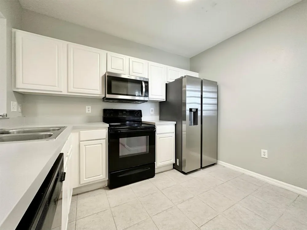 9604 Seadale Court #201 Riverview, FL 33578