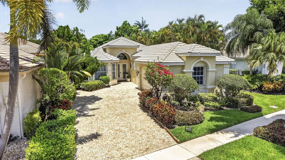 10880 Northgreen Drive Lake Worth, FL 33449