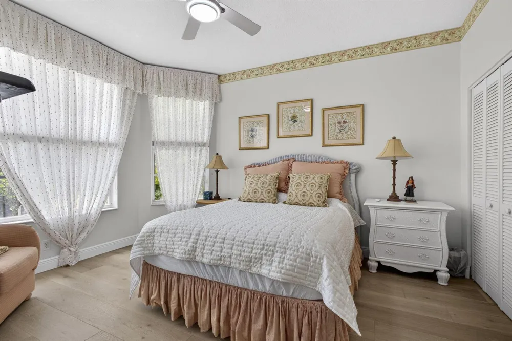 10880 Northgreen Drive Lake Worth, FL 33449
