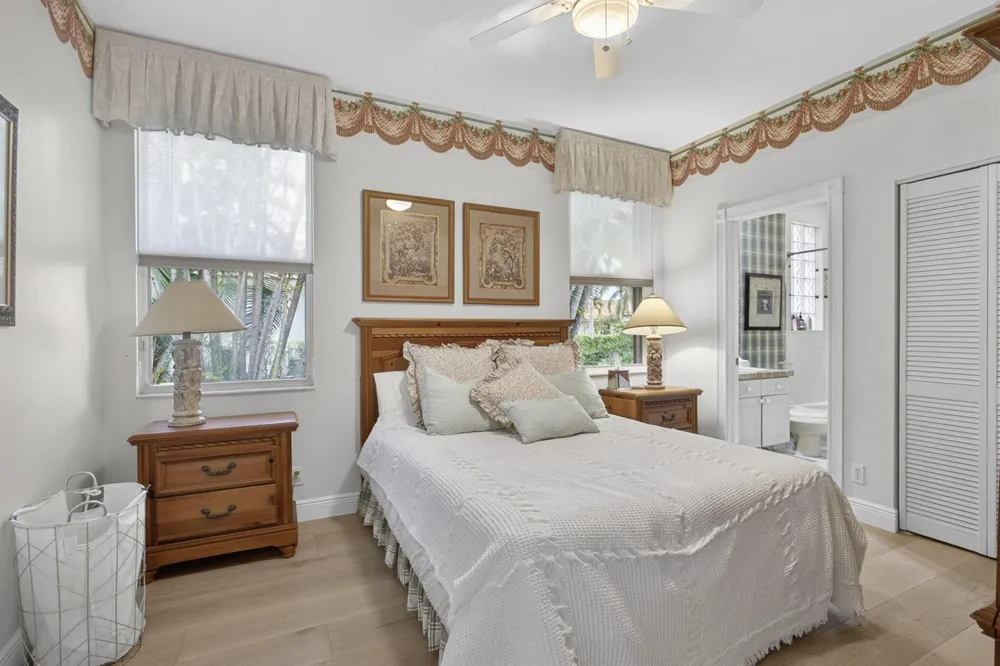 10880 Northgreen Drive Lake Worth, FL 33449