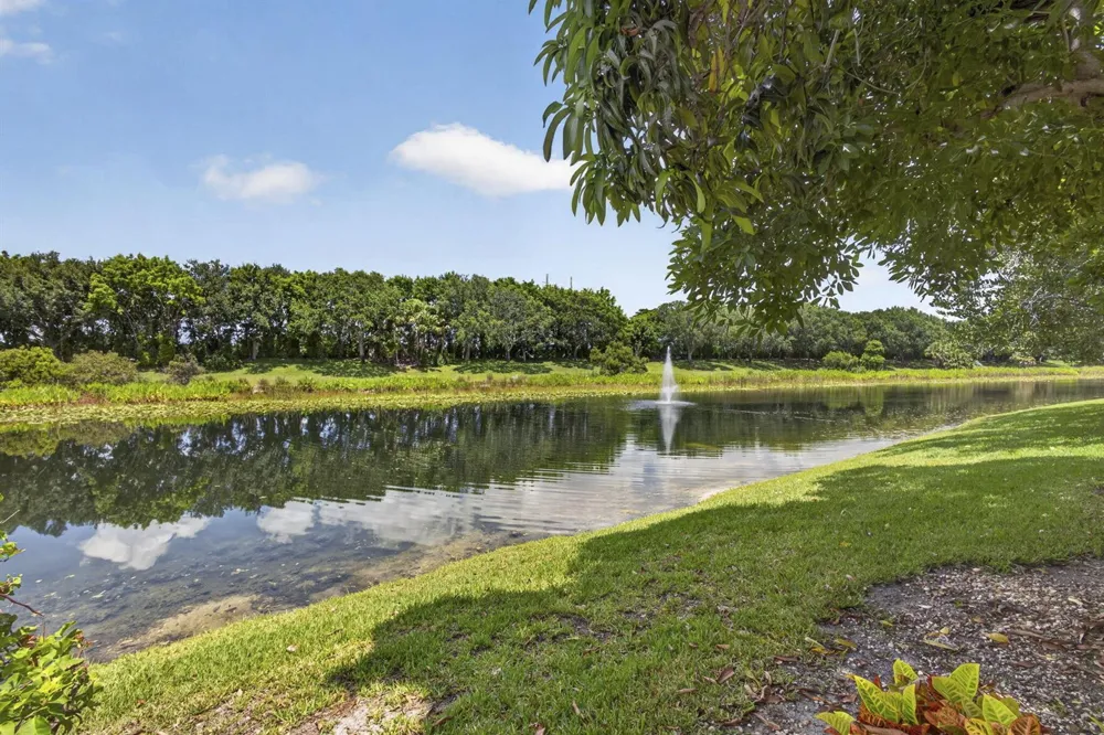 10880 Northgreen Drive Lake Worth, FL 33449