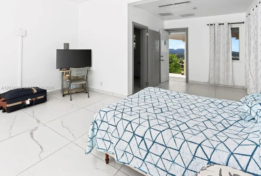 15 Paradise View Villa 