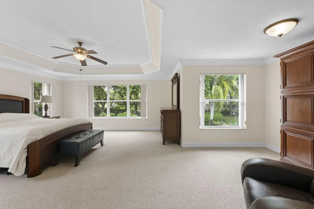 8492 Breezy Oak Way Boynton Beach, FL 33473