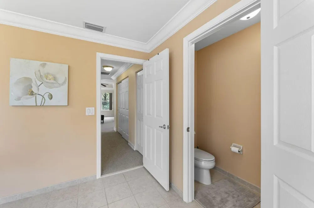 8492 Breezy Oak Way Boynton Beach, FL 33473