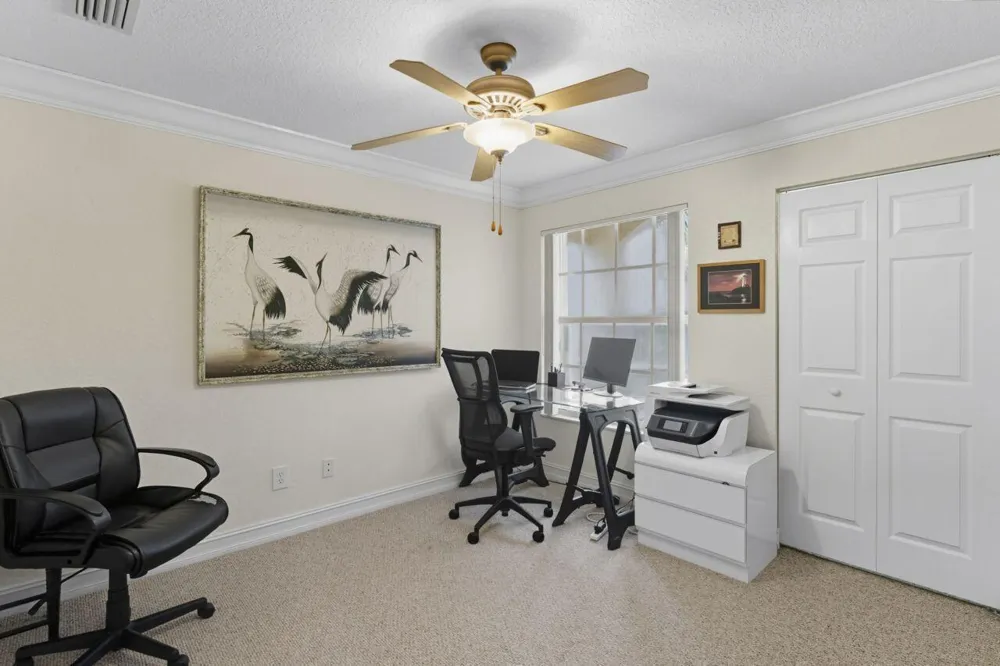 8492 Breezy Oak Way Boynton Beach, FL 33473