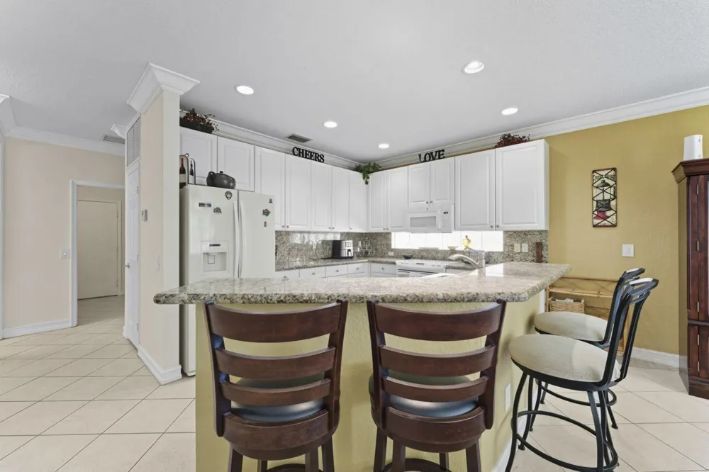 8492 Breezy Oak Way Boynton Beach, FL 33473