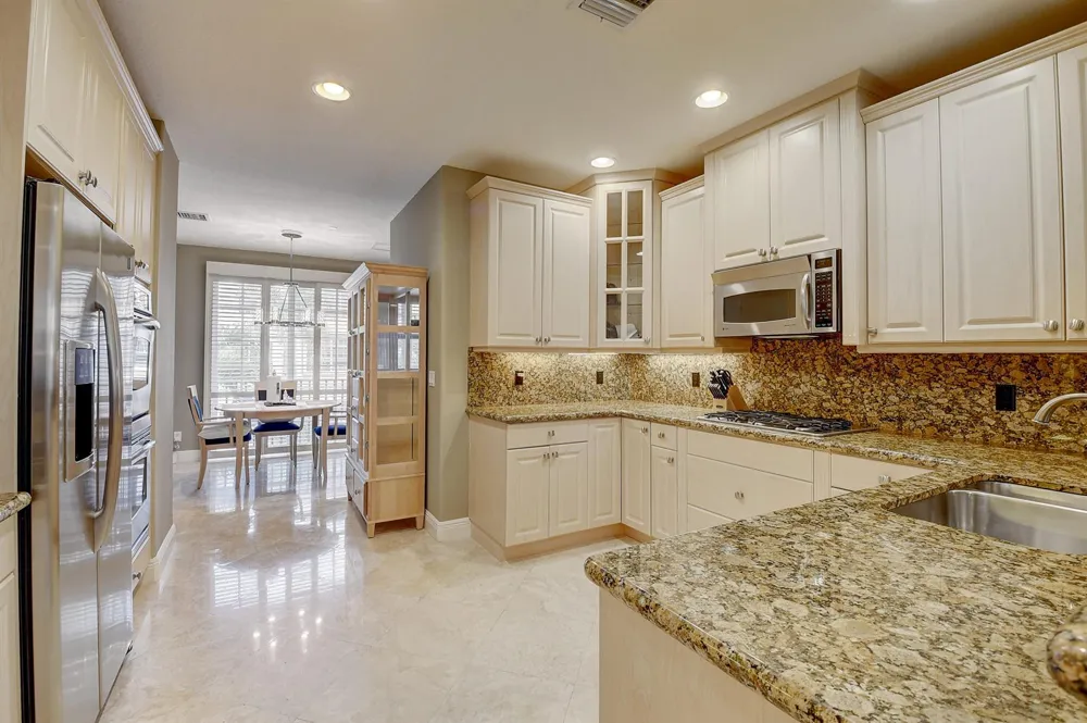 5645 NE Trieste Way Boca Raton, FL 33487
