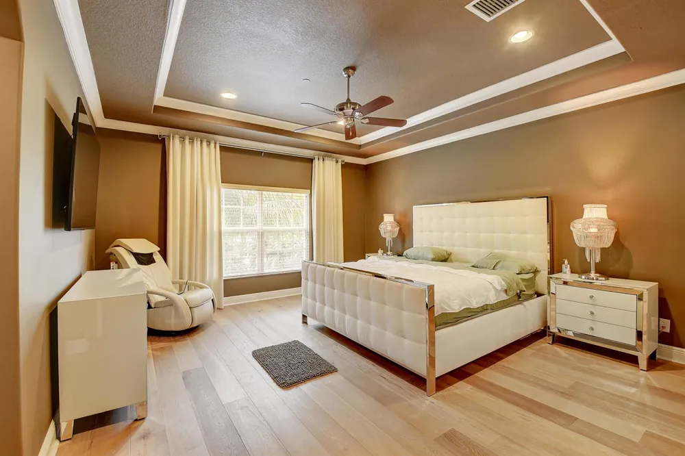 5645 NE Trieste Way Boca Raton, FL 33487