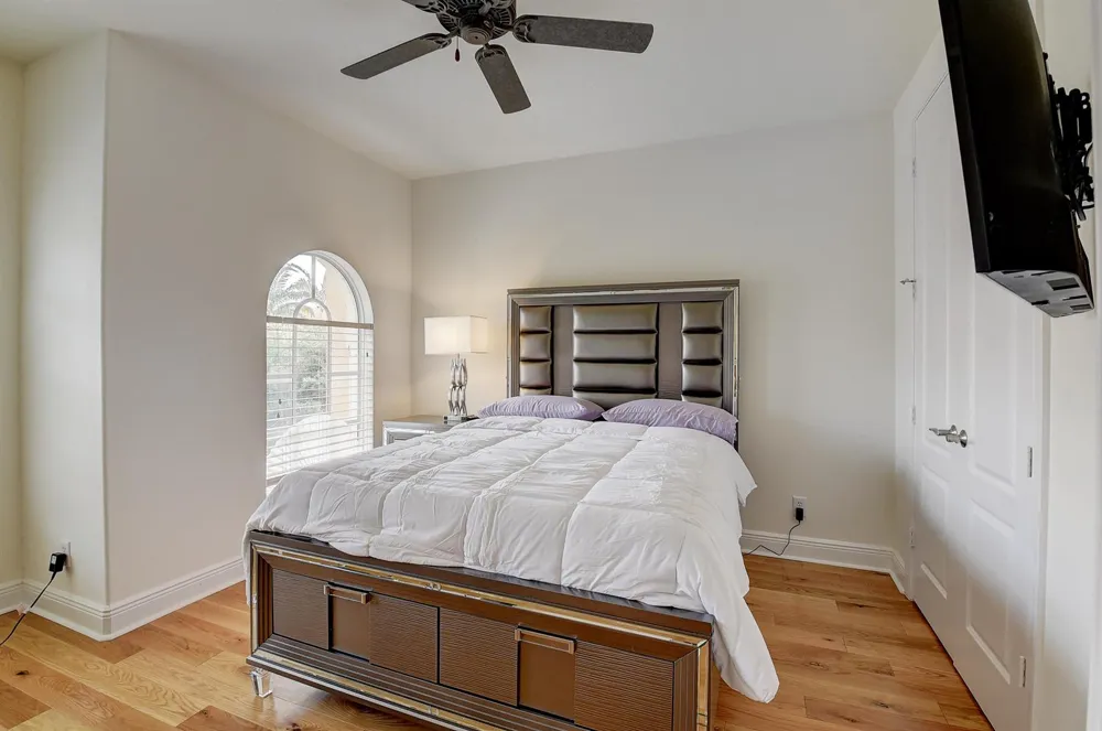 5645 NE Trieste Way Boca Raton, FL 33487