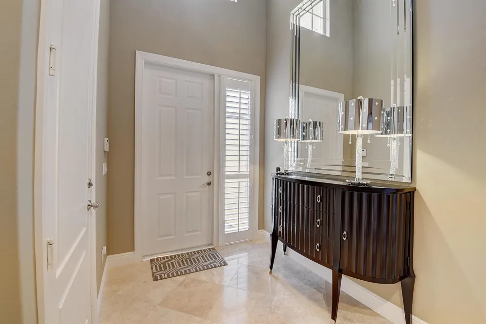 5645 NE Trieste Way Boca Raton, FL 33487