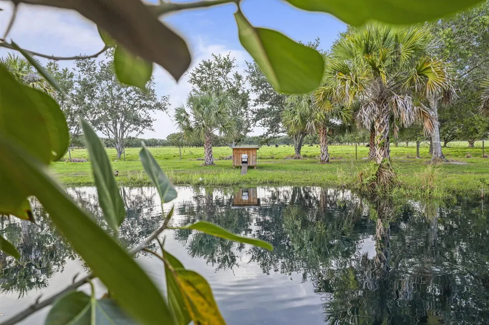 5250 21st Street SW Vero Beach, FL 32968