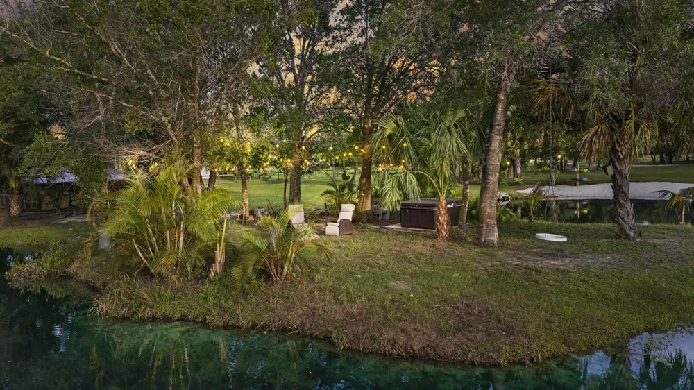 5250 21st Street SW Vero Beach, FL 32968