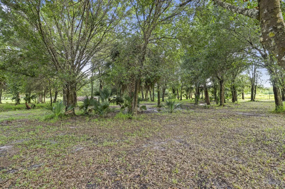 5250 21st Street SW Vero Beach, FL 32968