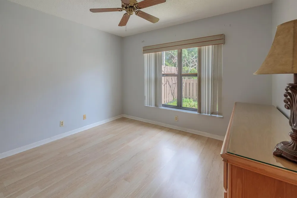 2054 SW Silver Pine Way #123d Palm City, FL 34990