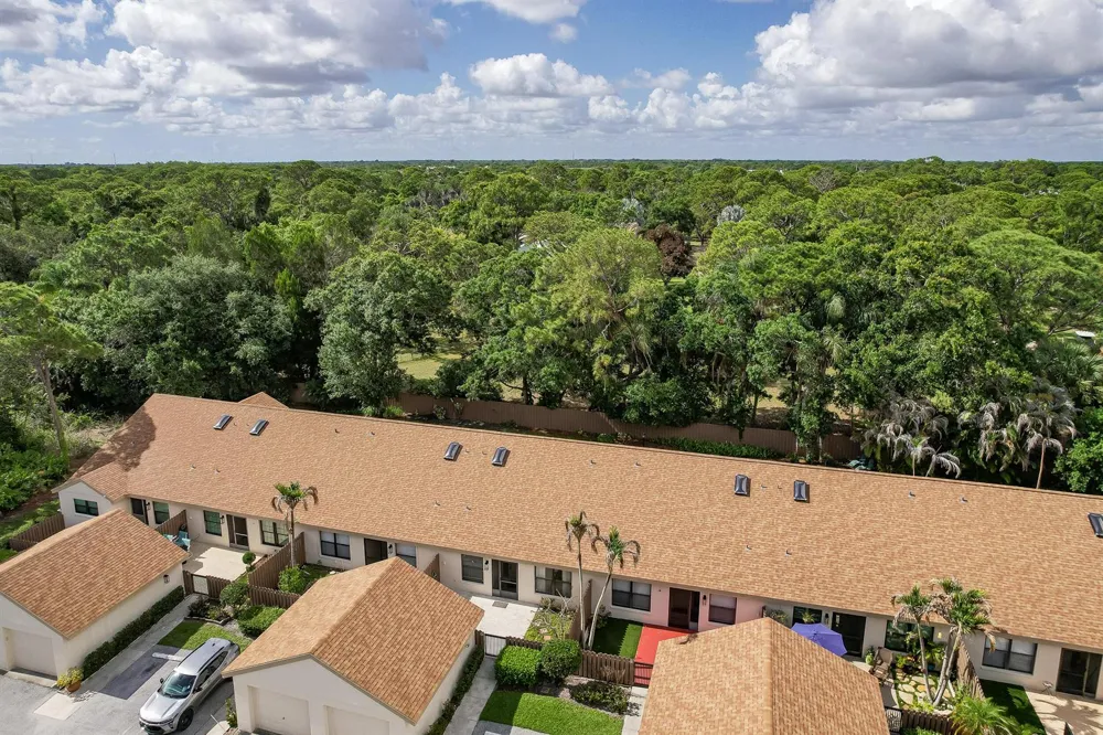 2054 SW Silver Pine Way #123d Palm City, FL 34990