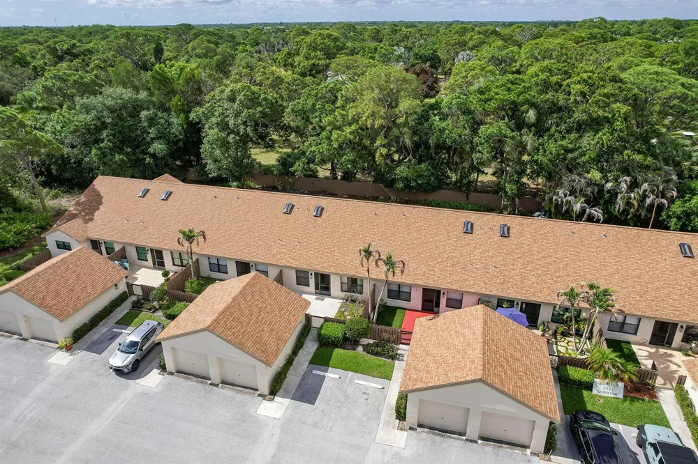 2054 SW Silver Pine Way #123d Palm City, FL 34990