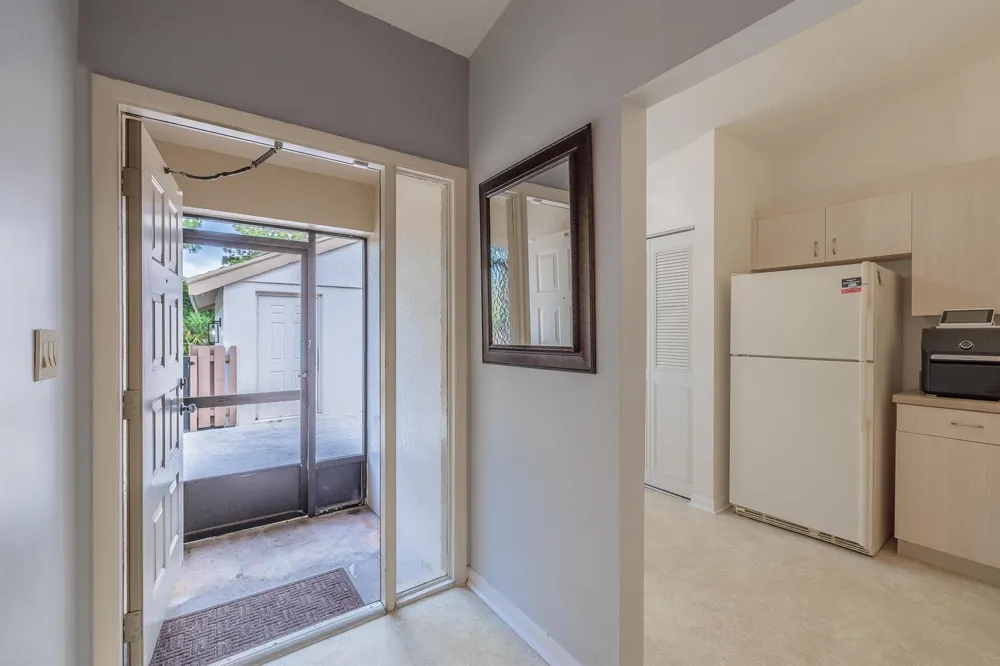 2054 SW Silver Pine Way #123d Palm City, FL 34990