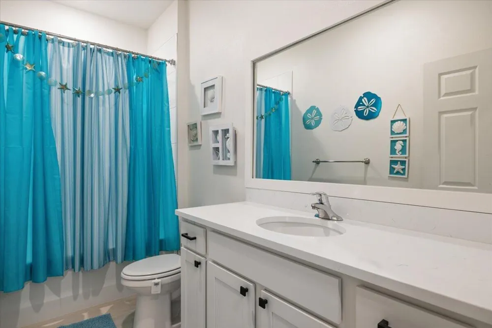 31 52nd Square Vero Beach, FL 32968