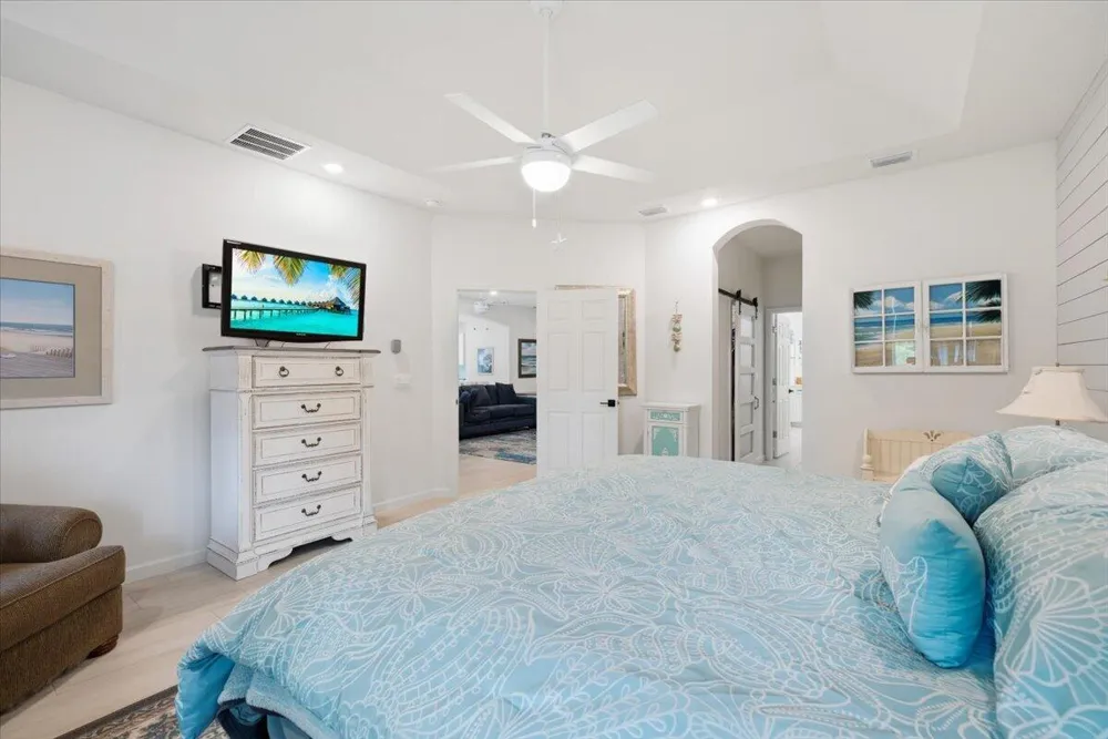 31 52nd Square Vero Beach, FL 32968