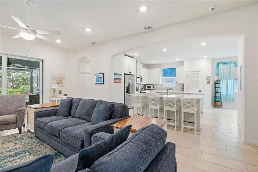 31 52nd Square Vero Beach, FL 32968