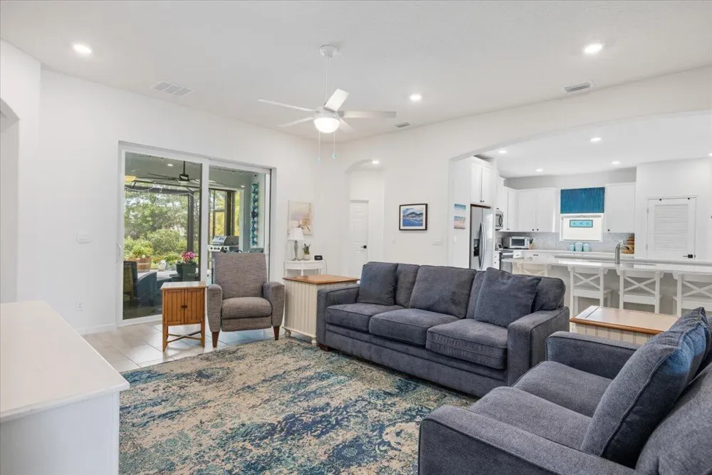 31 52nd Square Vero Beach, FL 32968